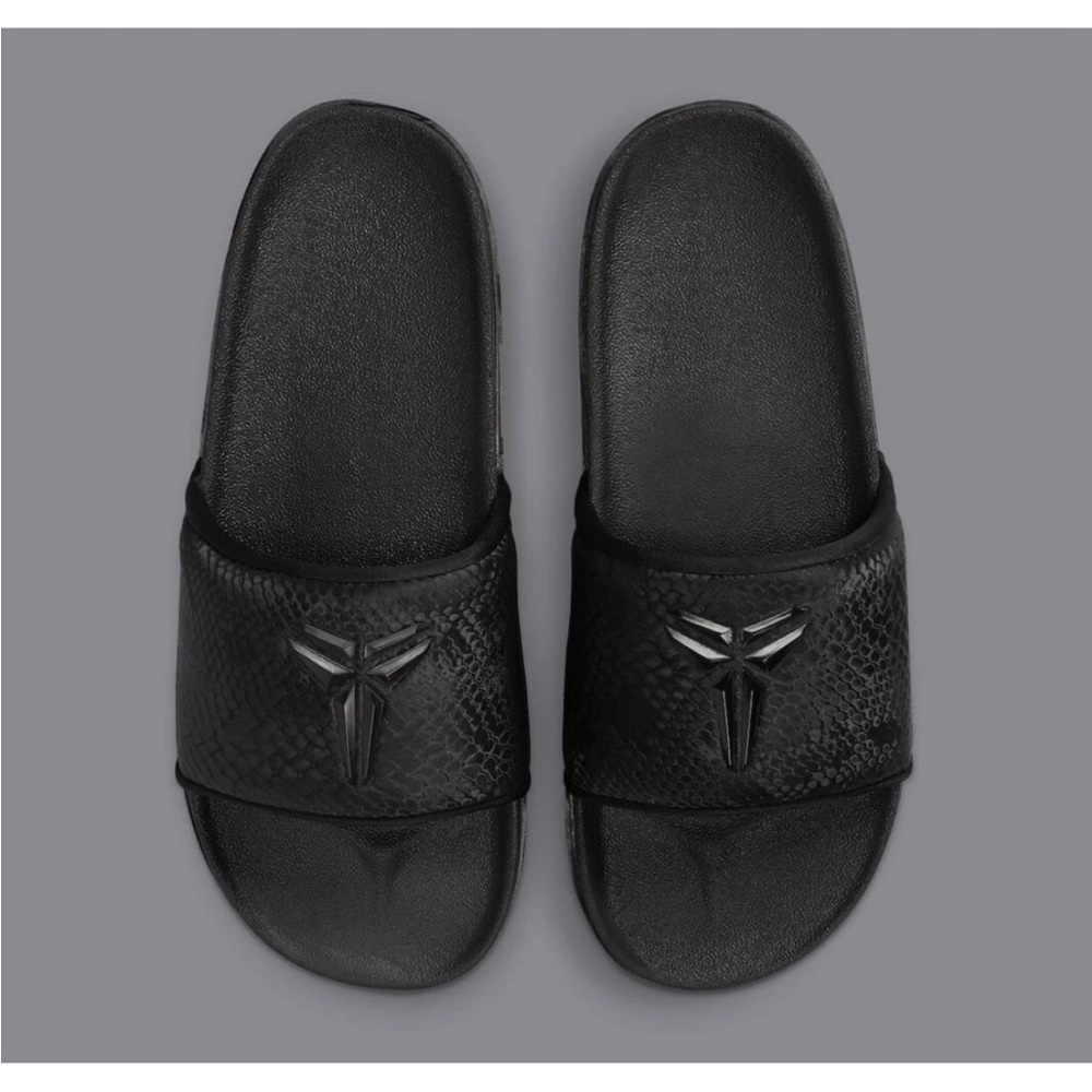 Nike Kobe Off Court Slides Men's IF2870-001 sizes Brand new ships now